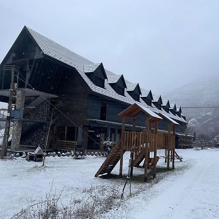 Boga Alpine Resort Extérieur photo