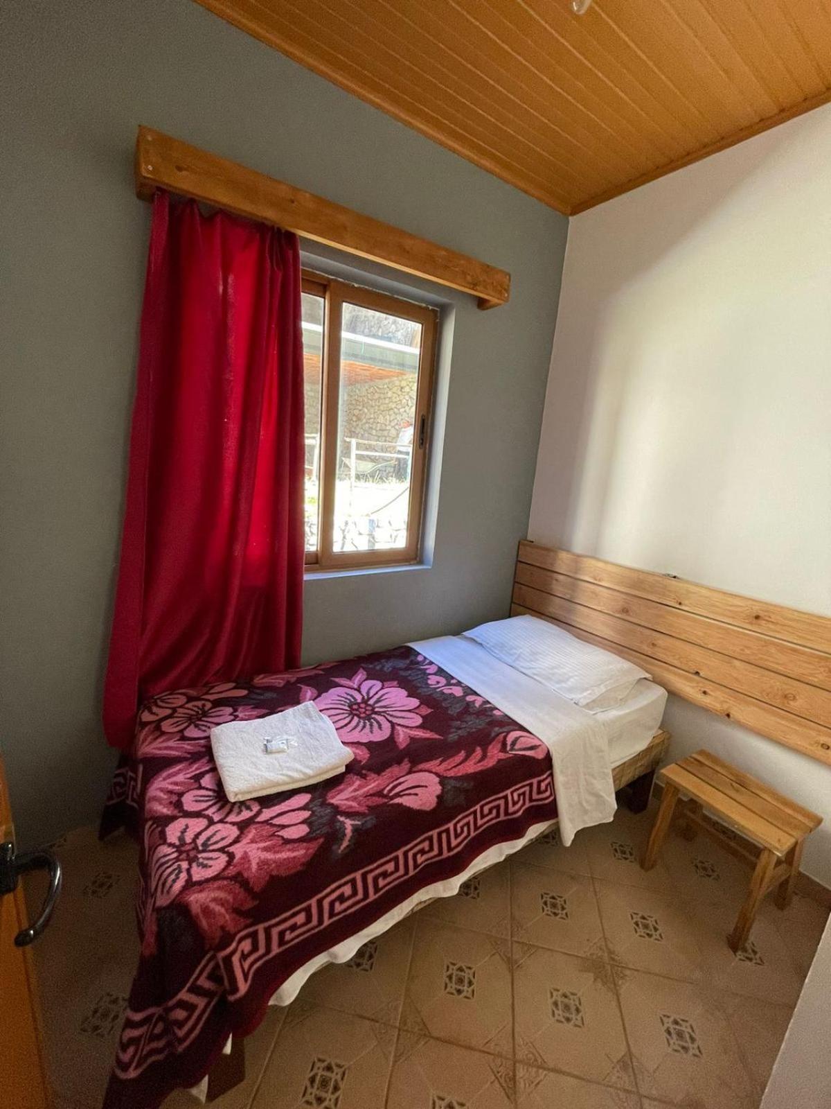 Boga Alpine Resort Chambre photo